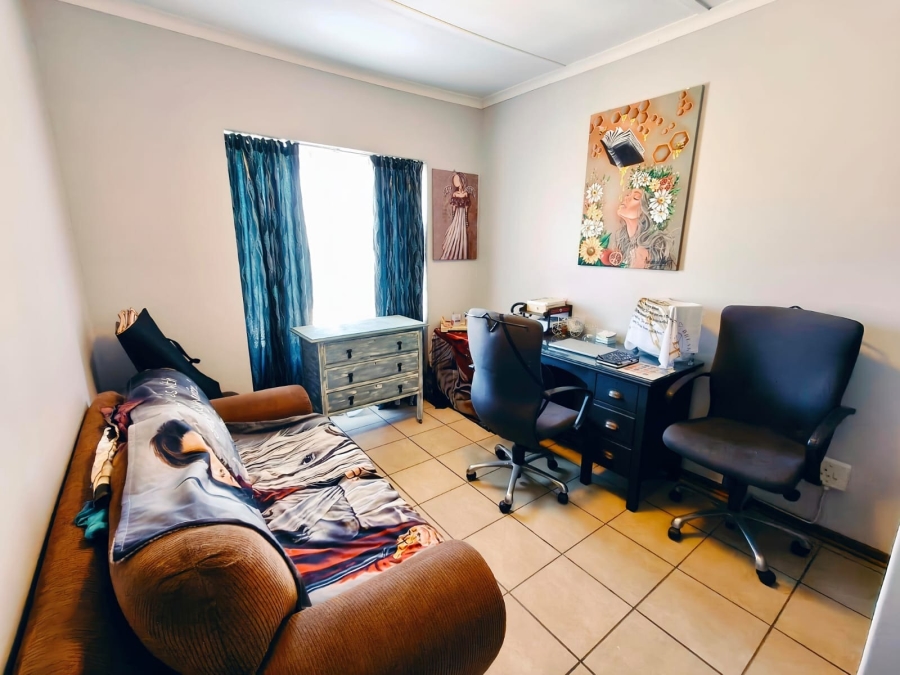 3 Bedroom Property for Sale in Potchefstroom North West